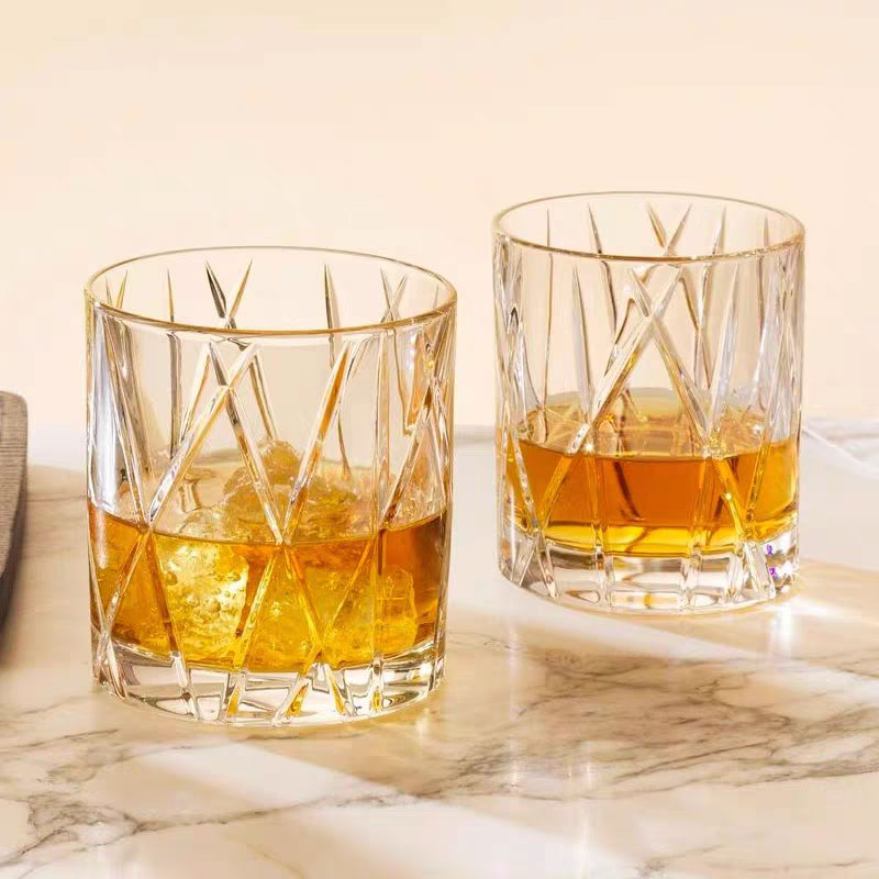 Whisky Beer And Wine - 2 個ギフトビールマグ KTV バー小さなワイングラス水グラスガラスグラスウイスキーグラスカクテルグラスウイスキーグラスカップ