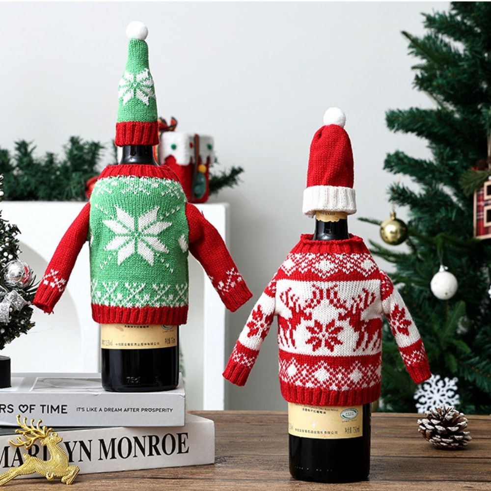 エルク柄のワインボトルカバー。ミニサンタの帽子が付いた雪の結 - Wine Beer Hat のレビューと価格